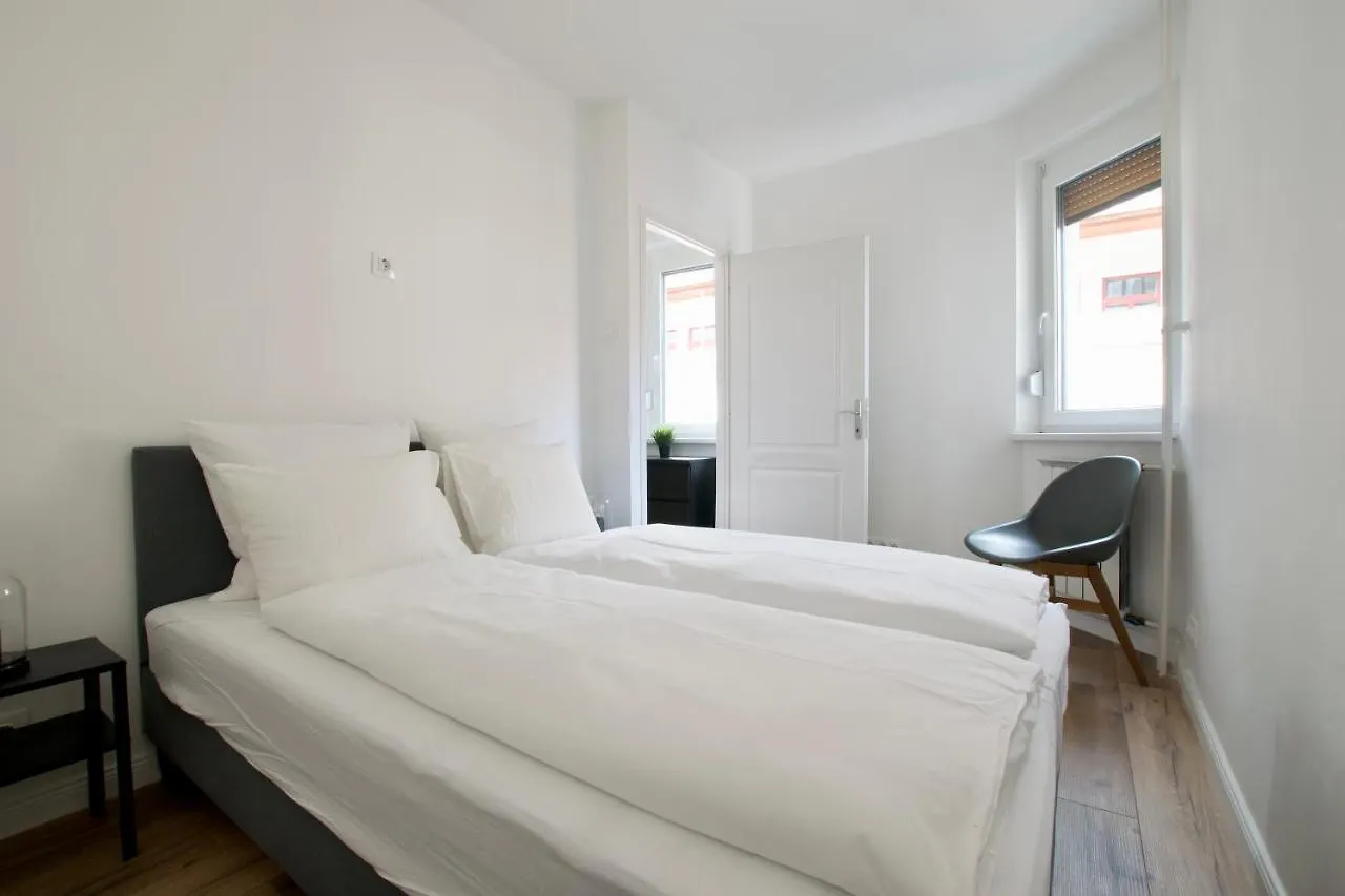 Standard Apartment By Hi5 - Dessewffy 37 Suites Budapest