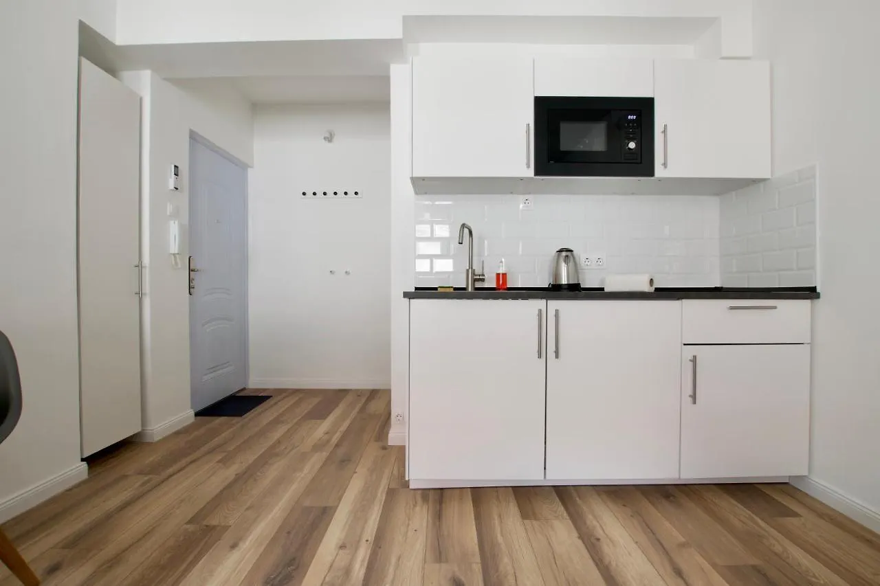 Standard Apartment By Hi5 - Dessewffy 37 Suites Budapest Hungary