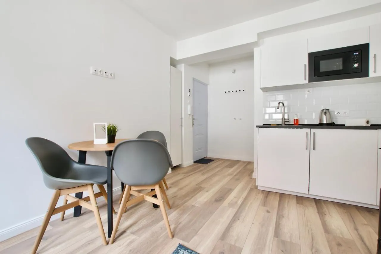 Standard Apartment By Hi5 - Dessewffy 37 Suites Budapest