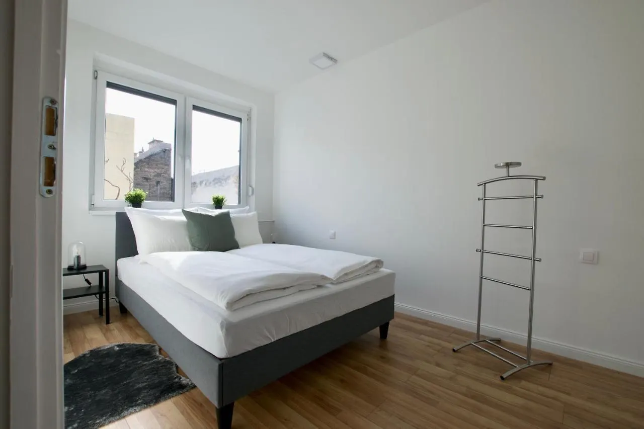 Standard Apartment By Hi5 - Dessewffy 37 Suites Budapeszt