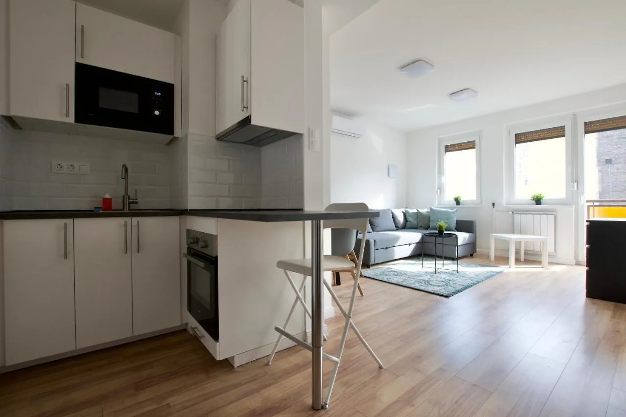 Standard Apartment By Hi5 - Dessewffy 37 Suites Budapeszt
