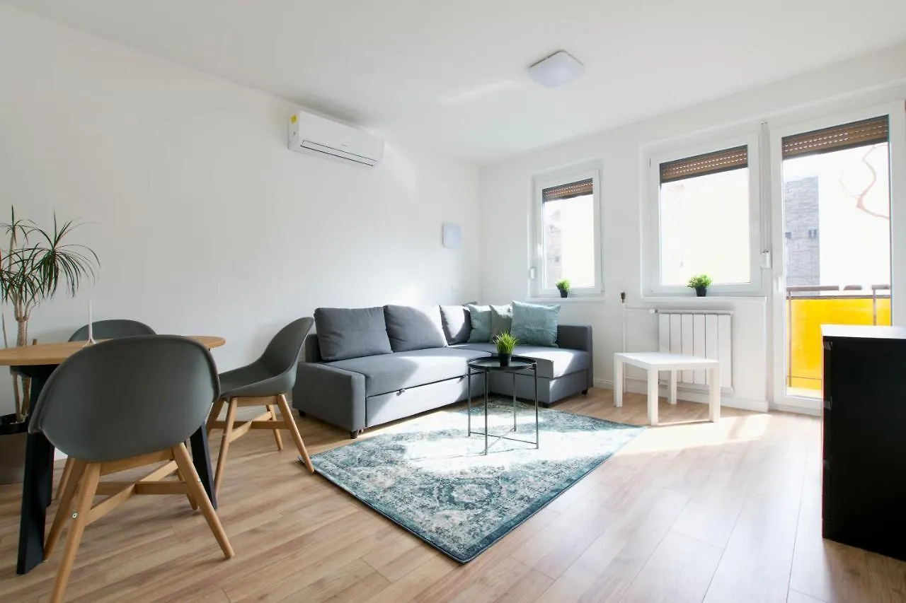 Standard Apartment By Hi5 - Dessewffy 37 Suites Budapeszt