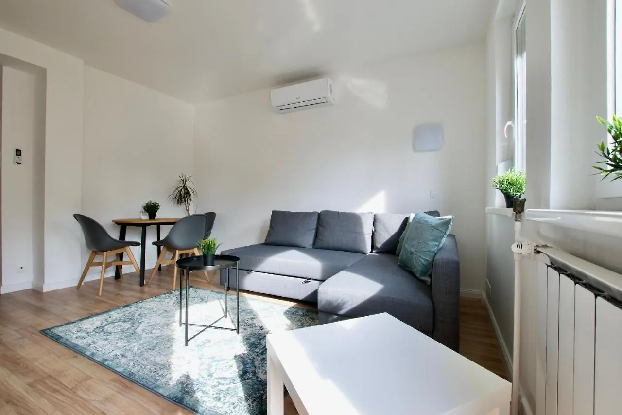 Standard Apartment By Hi5 - Dessewffy 37 Suites Budapeszt